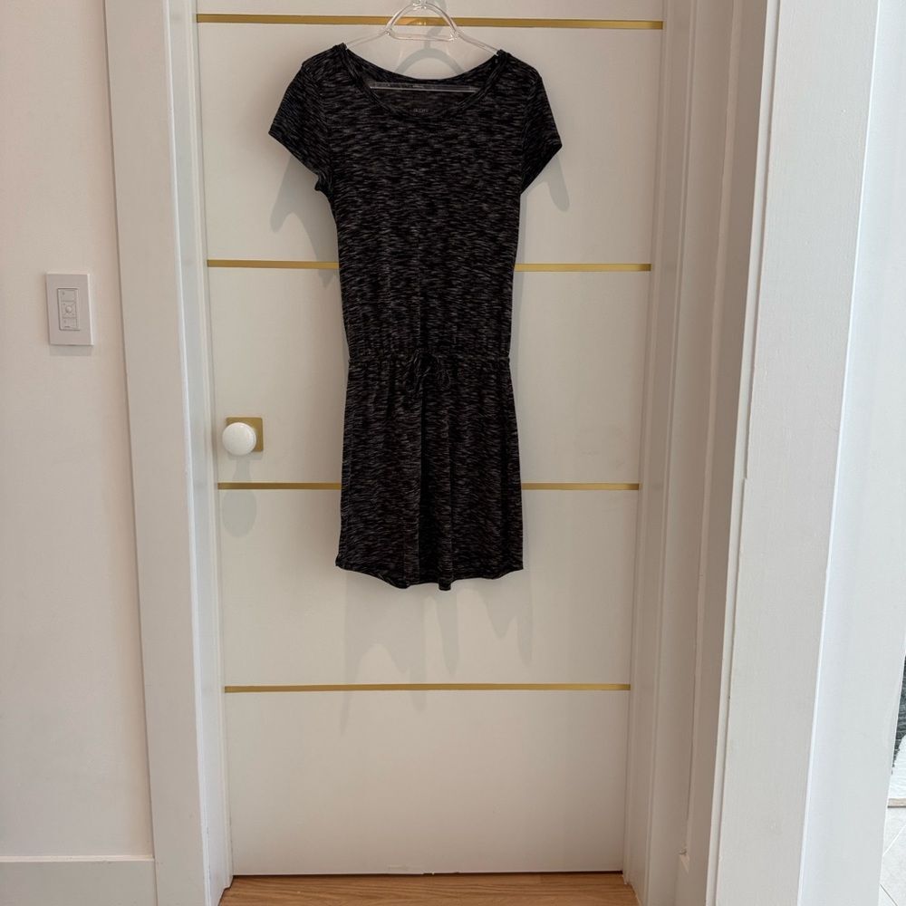 GILLIGAN & O'MALLEY heather gray short sleeve dress drawstring dress XS - Picture 6 of 9